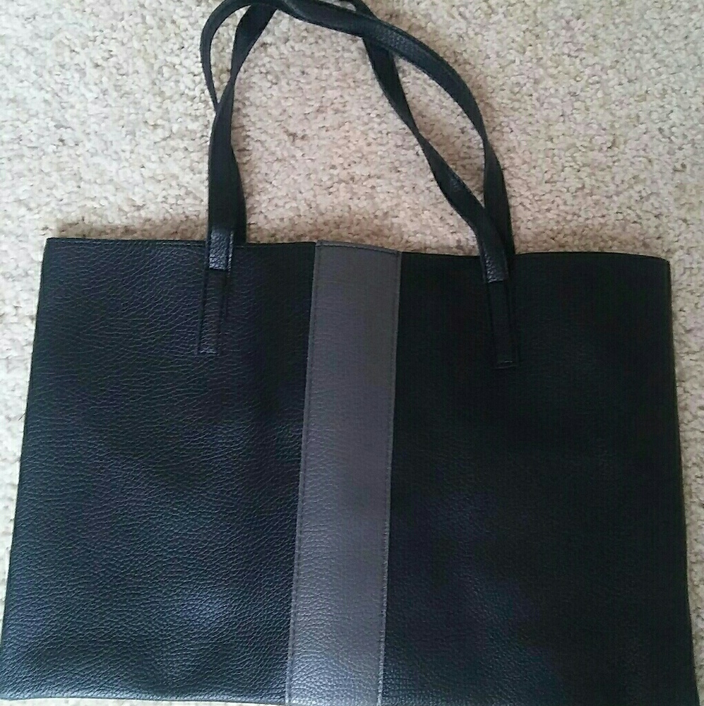 Black purse